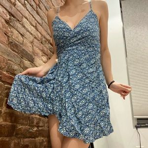 abercrombie cross strap dress
